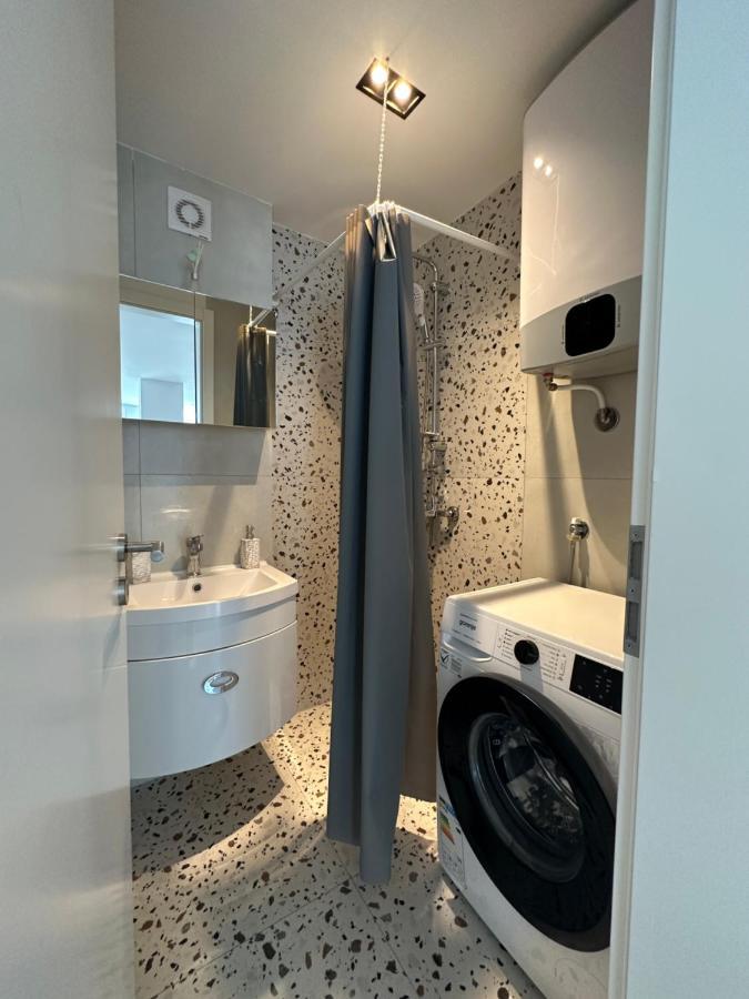 Studio Y Gjakova Екстериор снимка